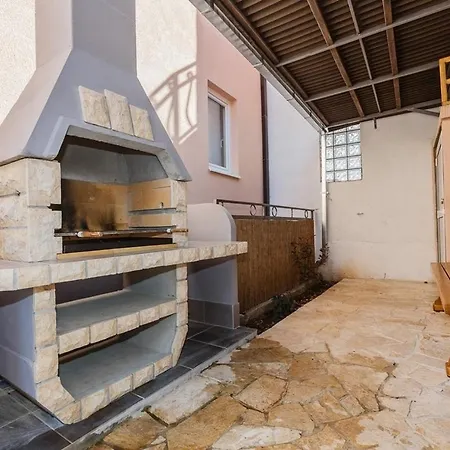 With A Parking Space Mastrinka, Ciovo - 22976 טרוגיר